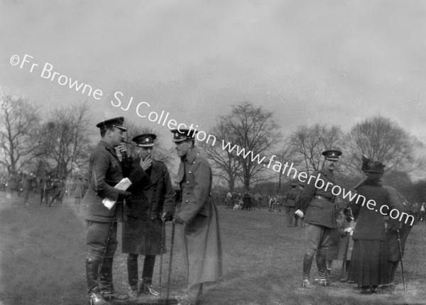 SPORTS VALENTINE CASTLEROSSE, TOM VESEY (COLONEL), JACK BROUGHTON AND IN BACKGROUND CLAUDE CHICHESTER (LORD TEMPLEMORE)